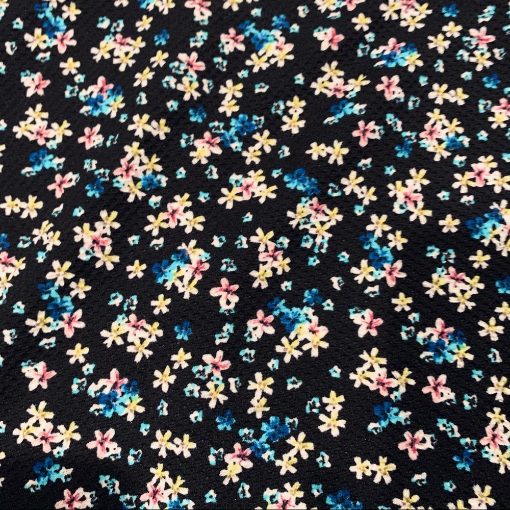 Floral Circle Skirt - Picture 3 of 4